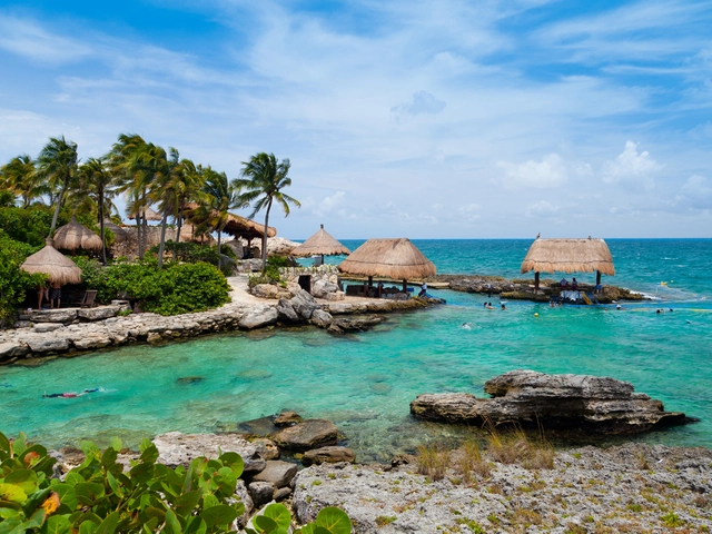 Cancun Travel Guide
