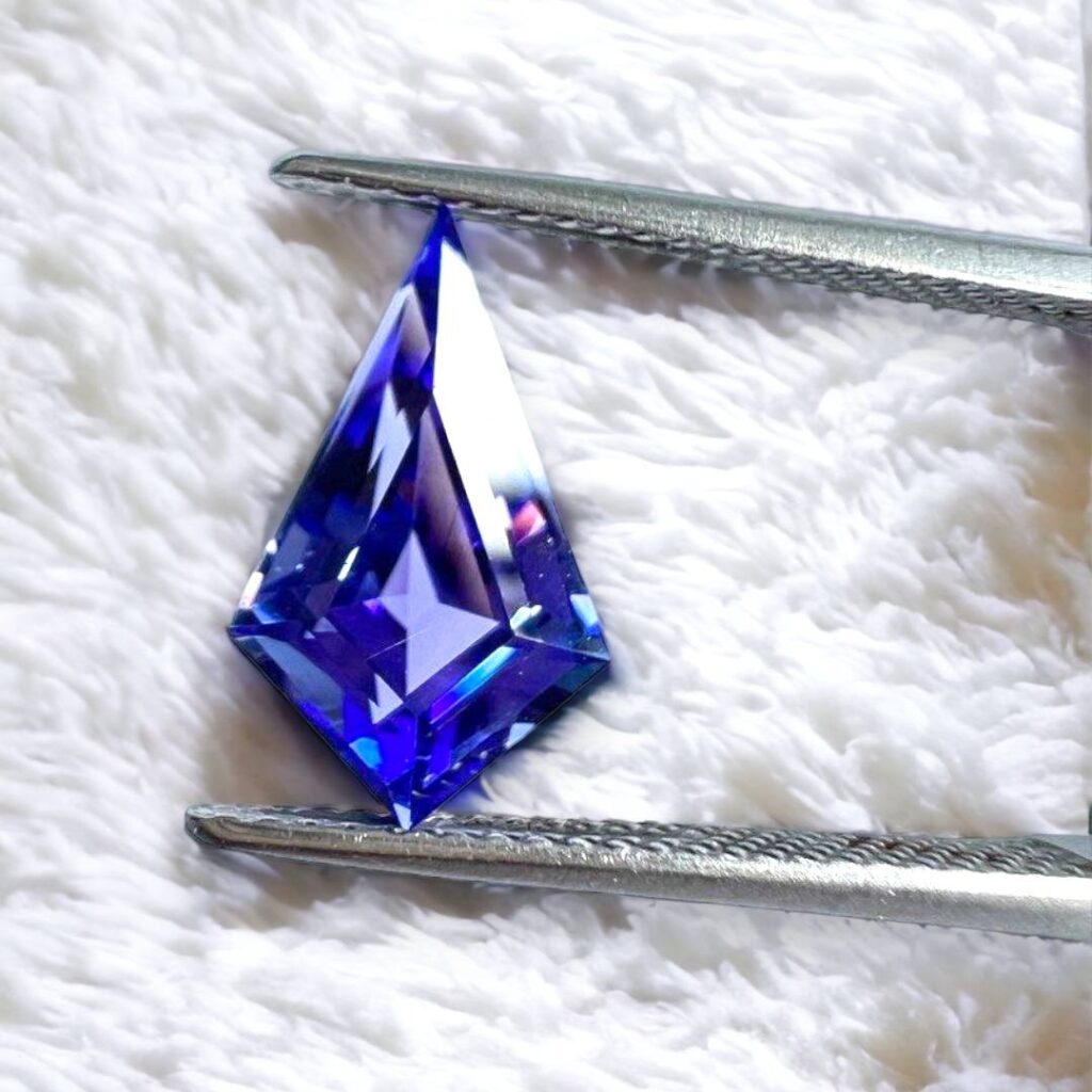 Kite Tanzanite