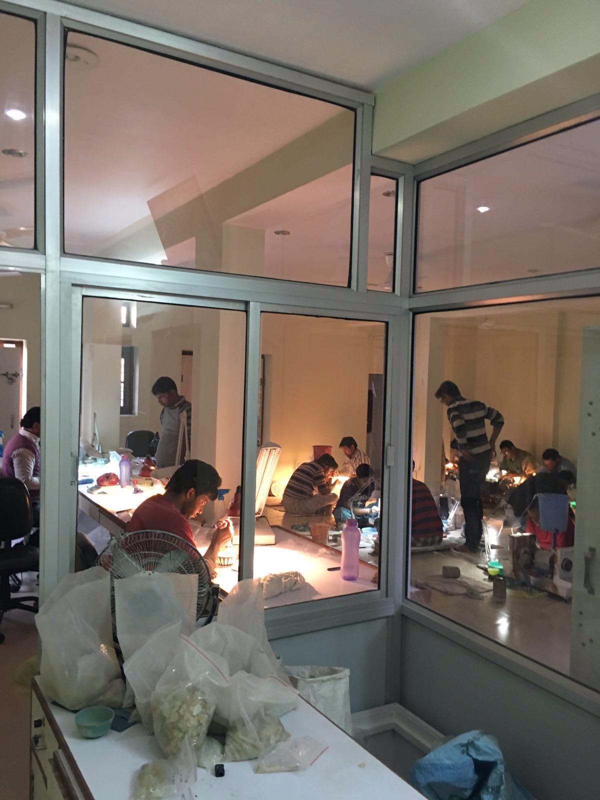 NavneetGems gemstone factory in India for loose gemstones production