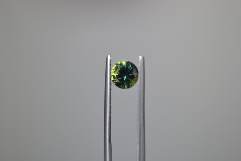 Parti Color Sapphire