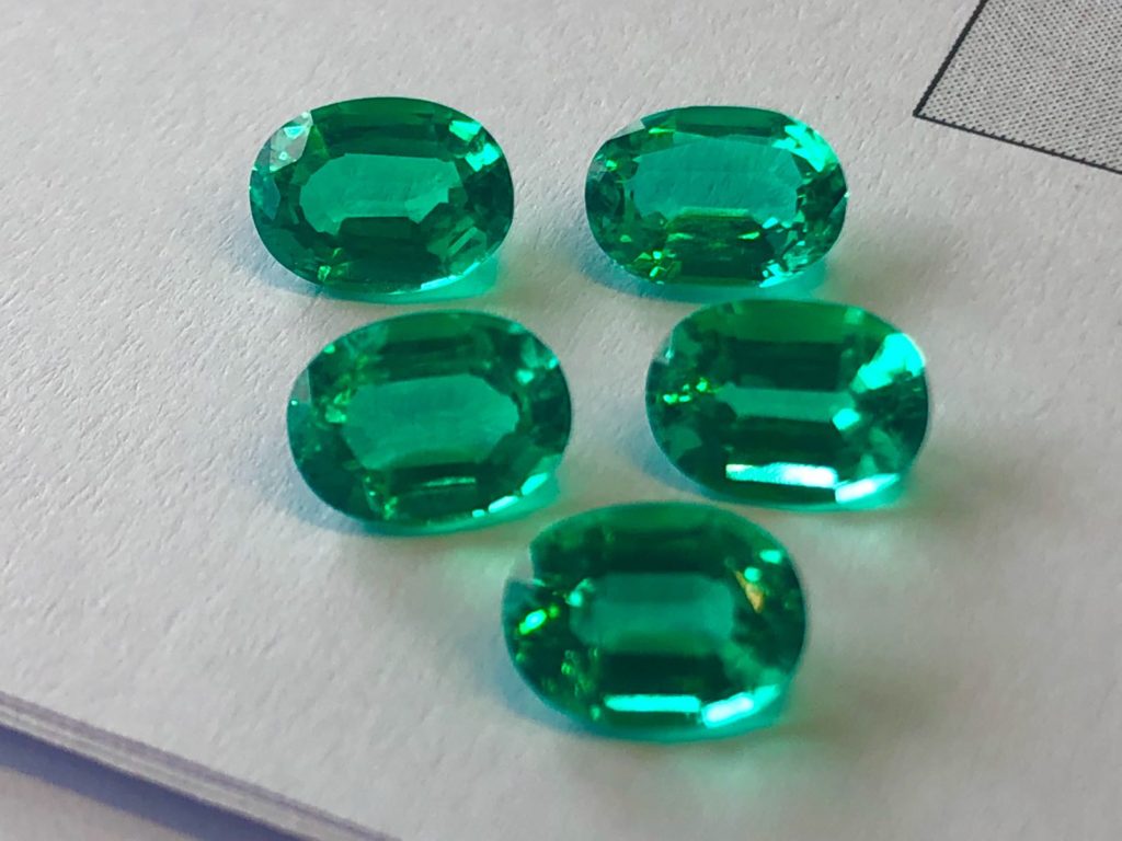 wholesale gemstone suppliers